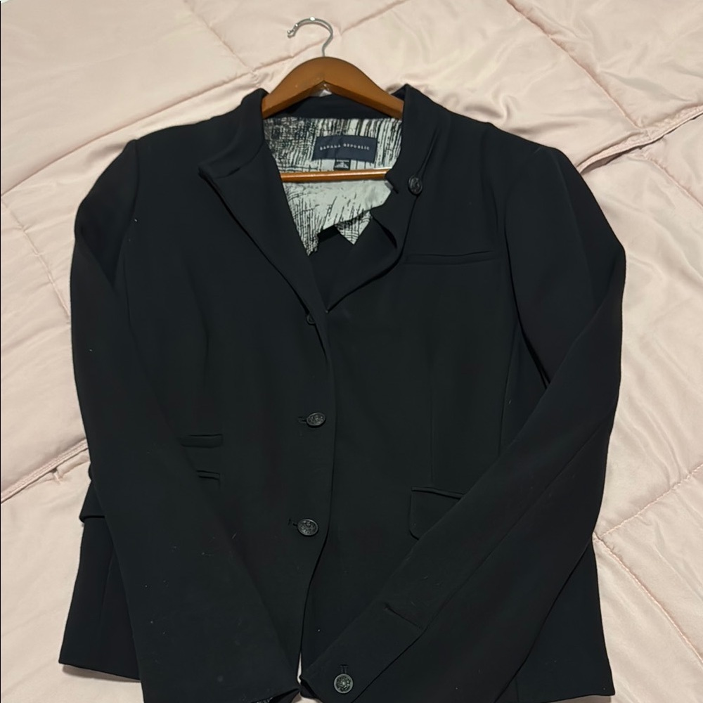 Women's Black Jacket